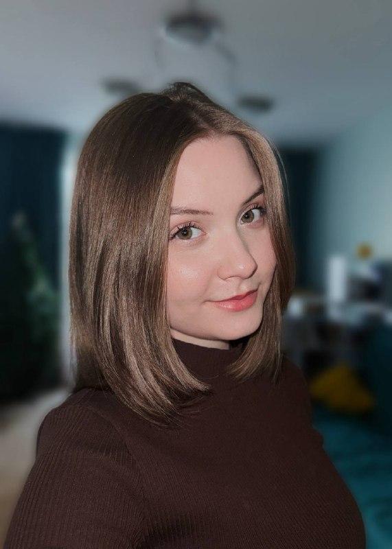 Полина Скрыпникова