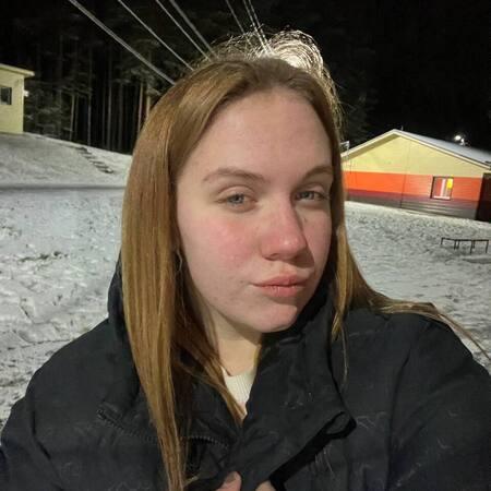 Елена Затопляева