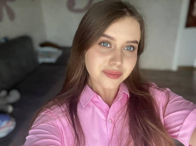 Анастасия Татарникова