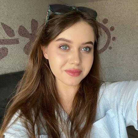 Анастасия Татарникова